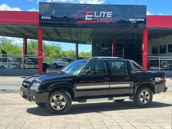 CHEVROLET S10 2.8 EXECUTIVE 4X4 CD 12V TURBO ELECTRONIC INTERCOOLER DIESEL 4P MANUAL